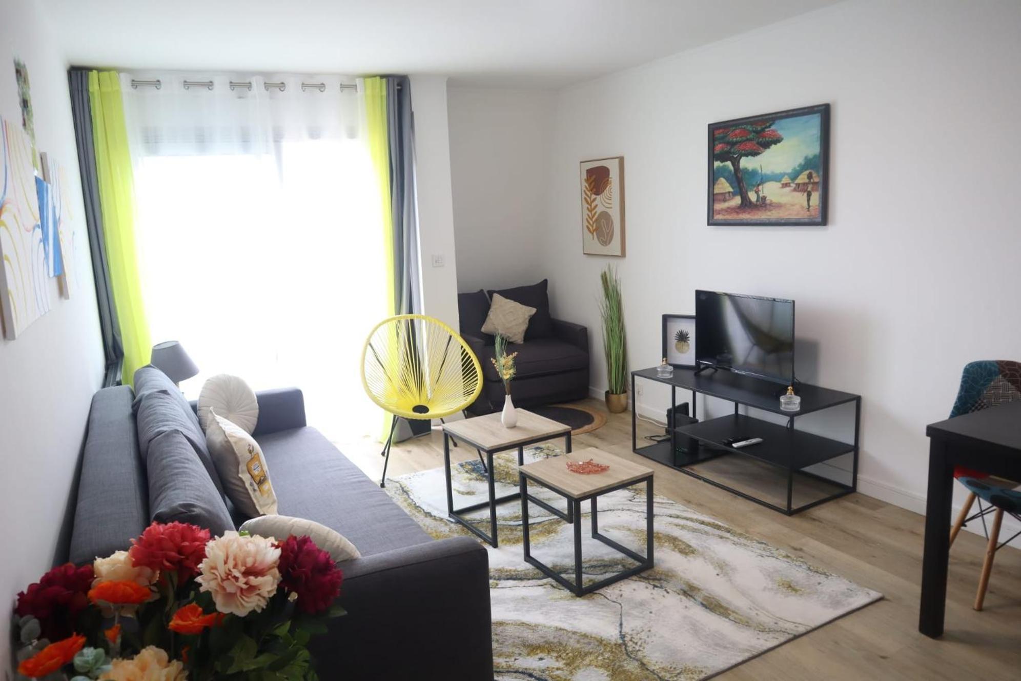 Cosy Sun-Mantes-La-Jolie Apartment Екстериор снимка
