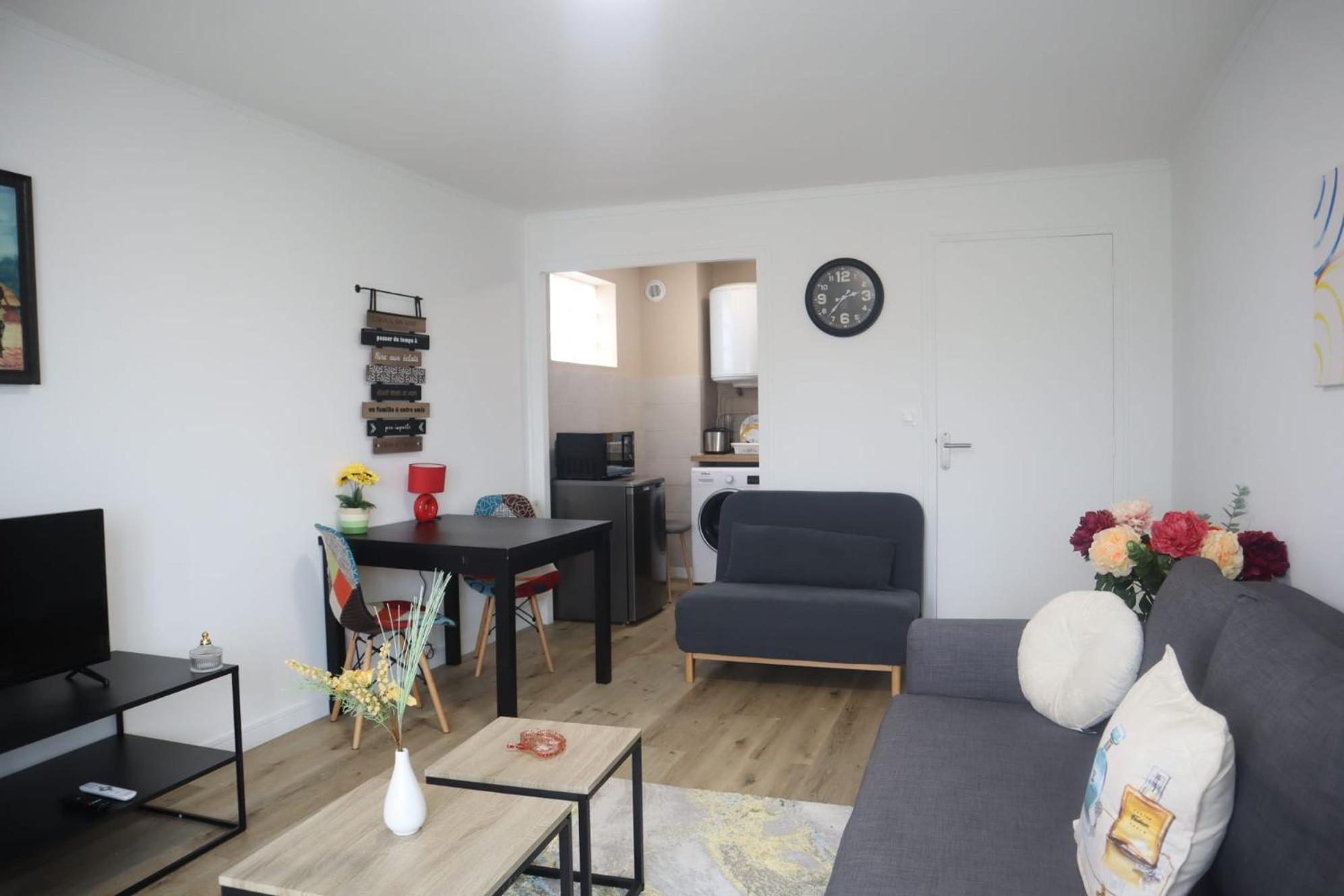 Cosy Sun-Mantes-La-Jolie Apartment Екстериор снимка