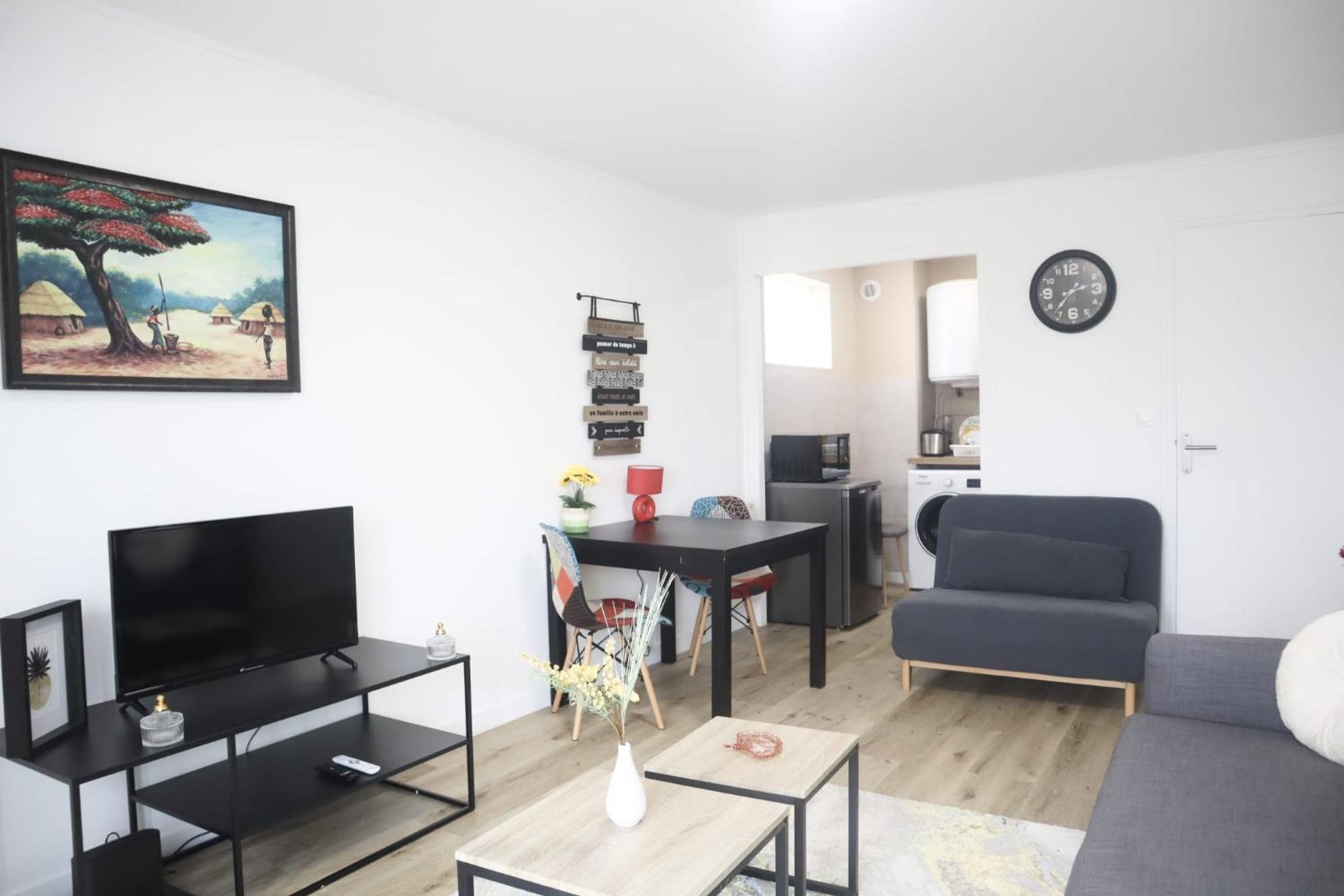 Cosy Sun-Mantes-La-Jolie Apartment Екстериор снимка